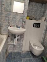 Vand apartament 3 camere tel 0770.349.931