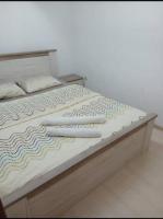 Inchiriez apartament in bloc Ared-UTA